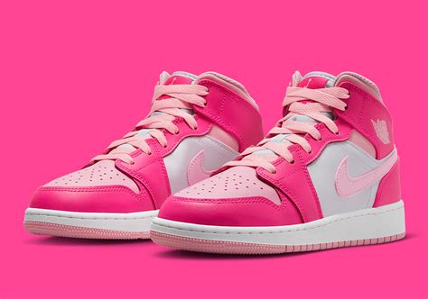 pink air jordan 1 women